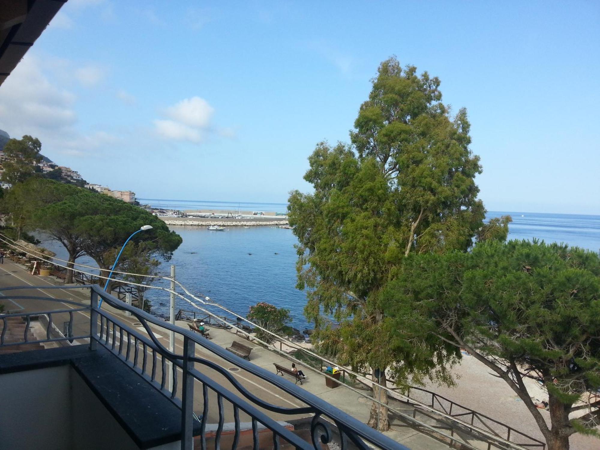 Dolce Vita Holiday Home Cala Gonone Exterior photo